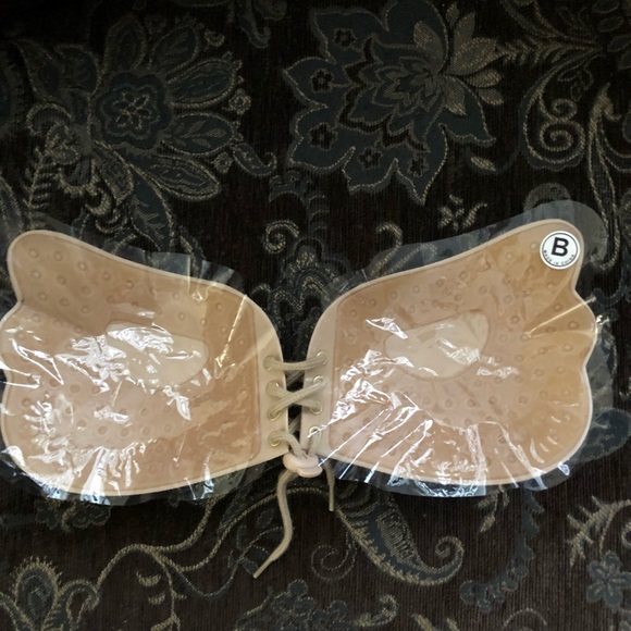 Invisible Bra - Picture 3 of 3